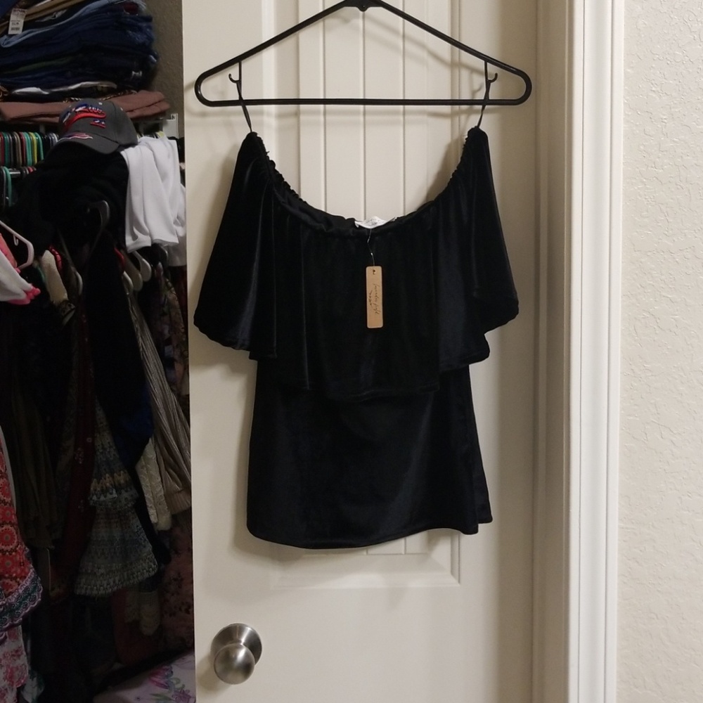 Sexy velvet top
